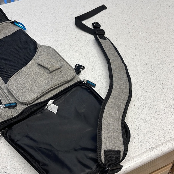 Small Pet carrier - Picture 4 of 14